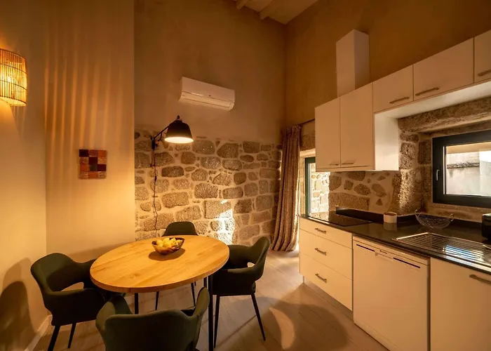 Casa Prosa - *